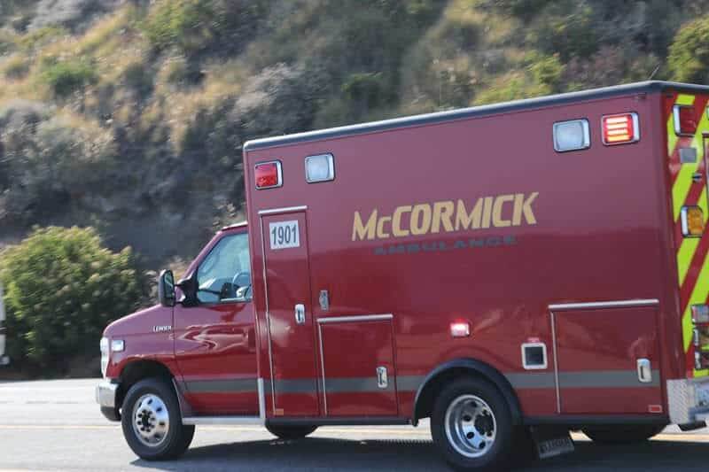 Oklahoma City, OK – Cyclist Hospitalized After Crash on NW 2nd St near MacArthur Blvd
